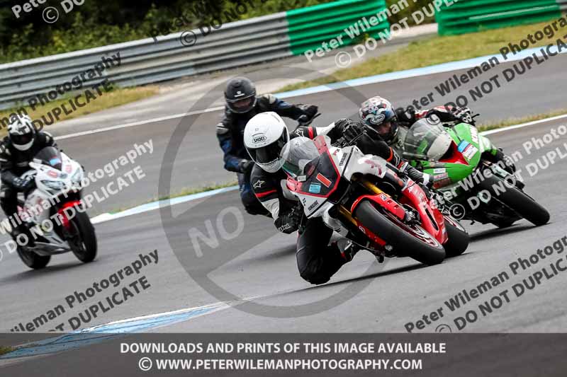 estoril;event digital images;motorbikes;no limits;peter wileman photography;portugal;trackday;trackday digital images